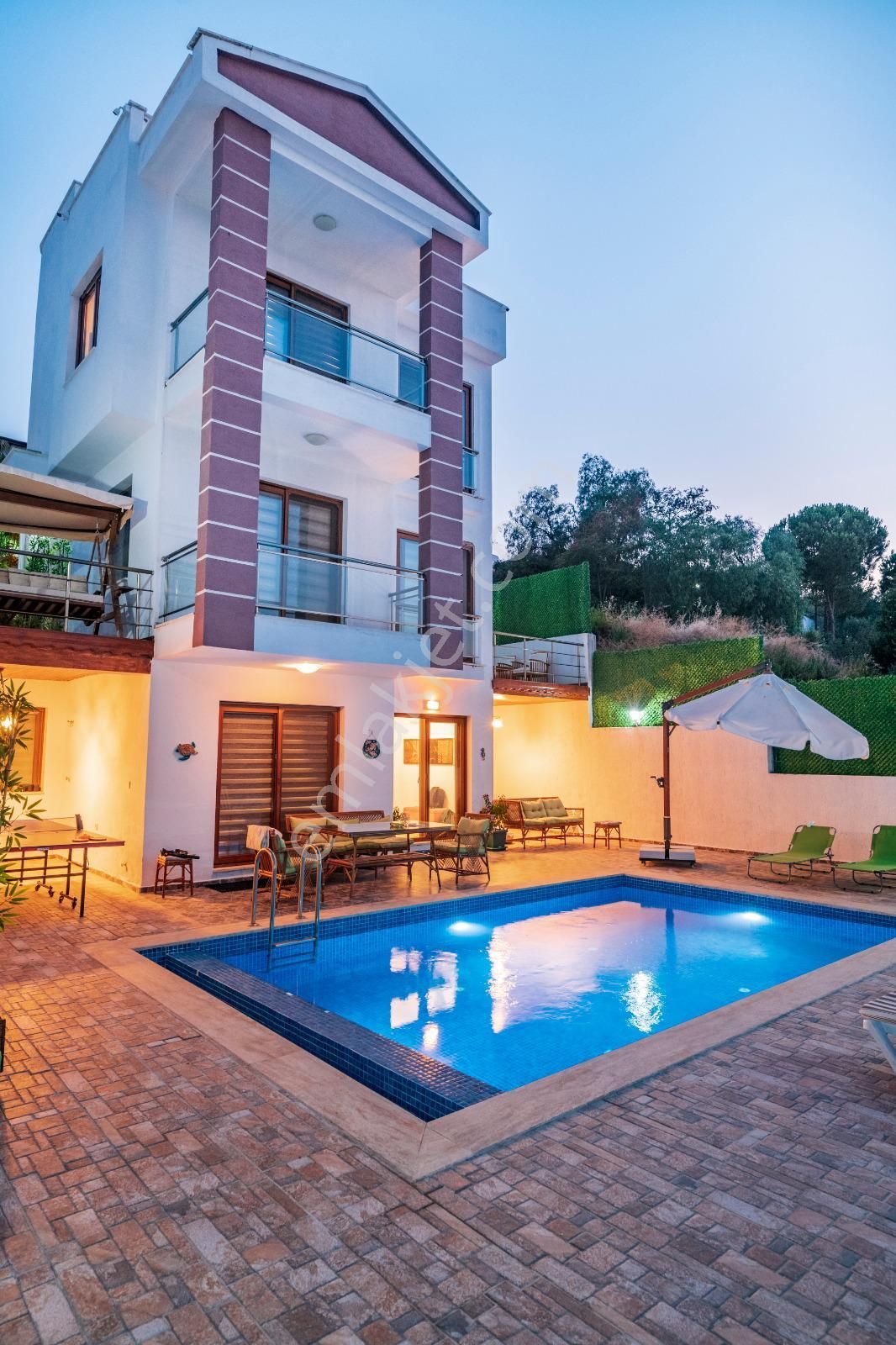 Milas Boğaziçi Deniz Manzaralı Villa - Görsel 14
