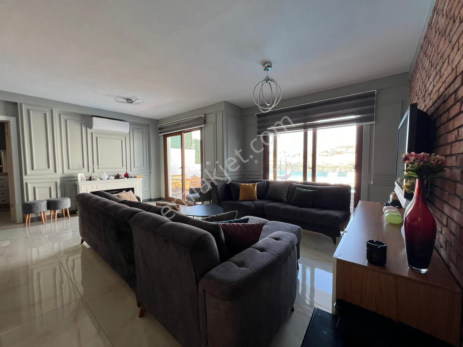 Milas Boğaziçi Deniz Manzaralı Villa - Görsel 18