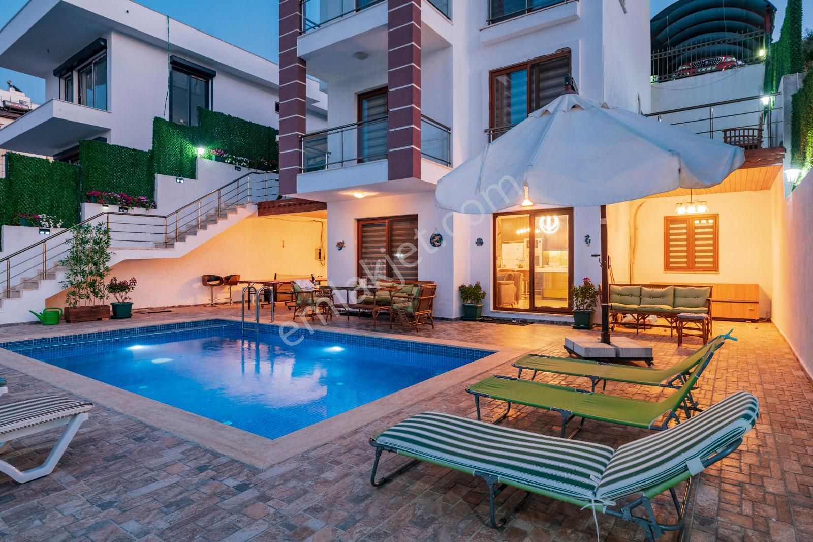 Milas Boğaziçi Deniz Manzaralı Villa - Görsel 15