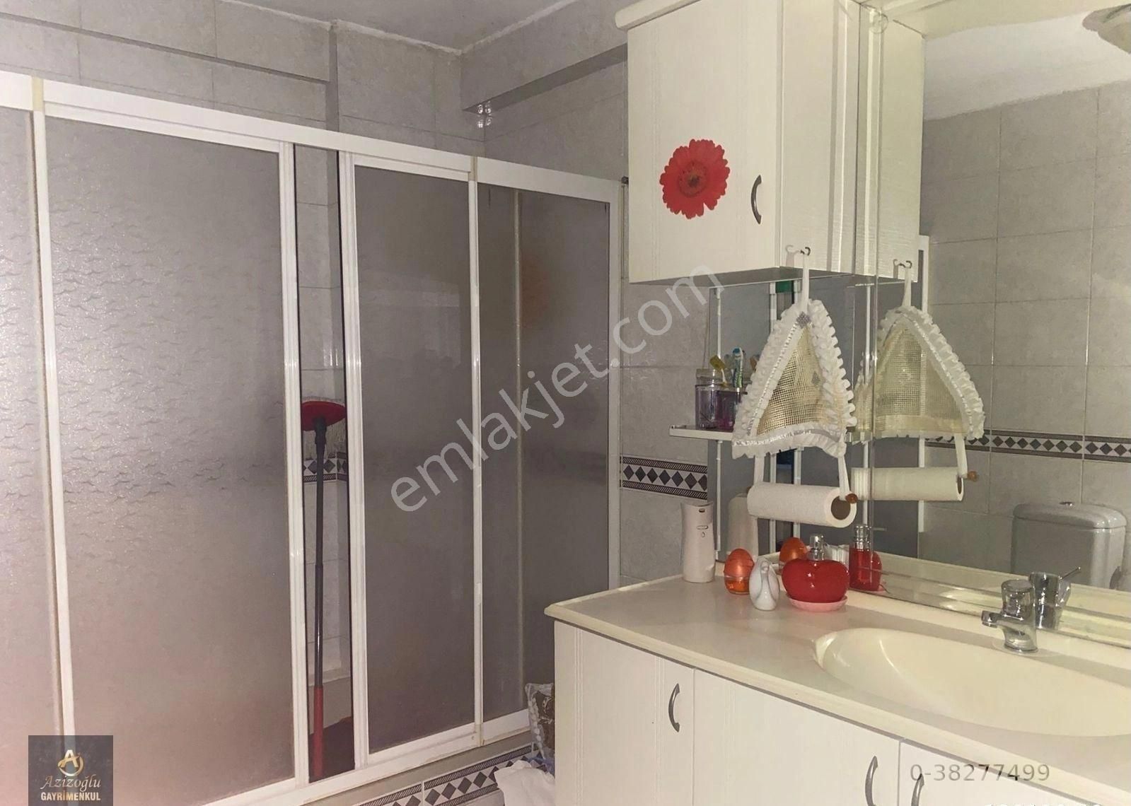 Azizoğlu Gayrimenkul Ümraniye İstiklal Mah Anafartalar Cad. Üzerinde Komple Satılık - Görsel 5