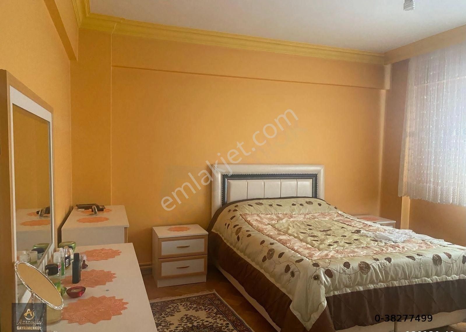 Azizoğlu Gayrimenkul Ümraniye İstiklal Mah Anafartalar Cad. Üzerinde Komple Satılık - Görsel 4