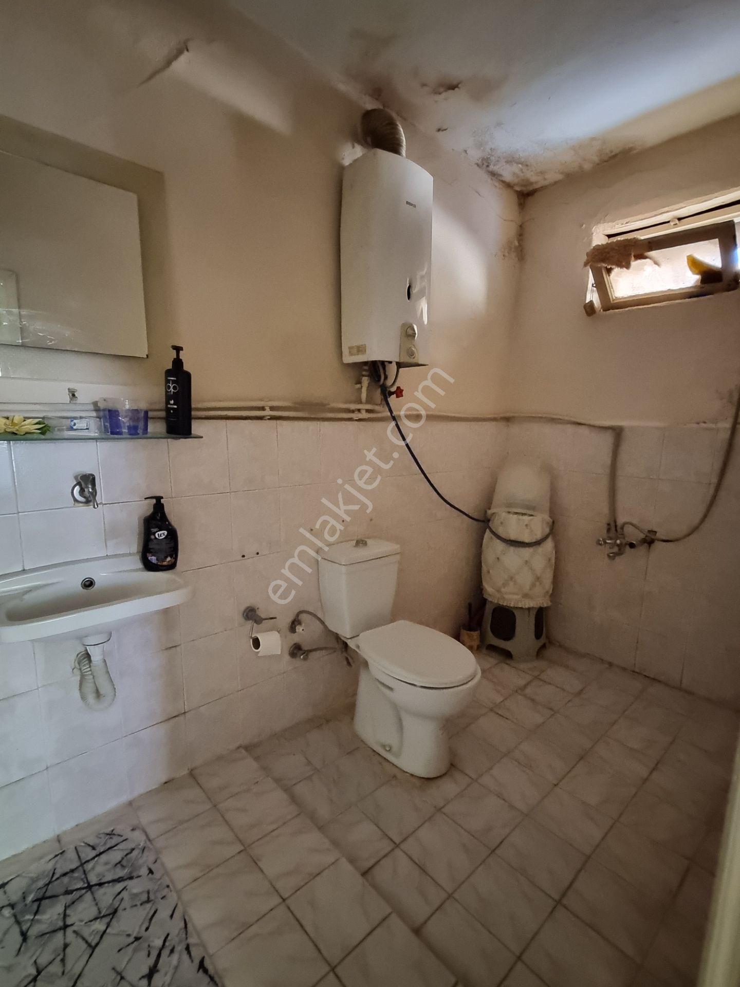 Aydın Nazilli Yöntem Emlaktan Yenipazar Hükümet Mahallesinde Satılık 2+1 Müstakil Ev - Görsel 6