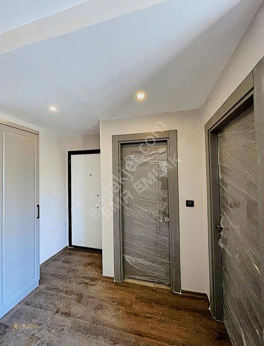 Emr Emlak Farkıyla Emsallerinin En Genişi 1+1 Satılık Lüks Daire - Görsel 9