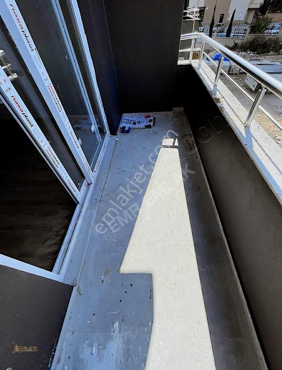 Emr Emlak Farkıyla Emsallerinin En Genişi 1+1 Satılık Lüks Daire - Görsel 5