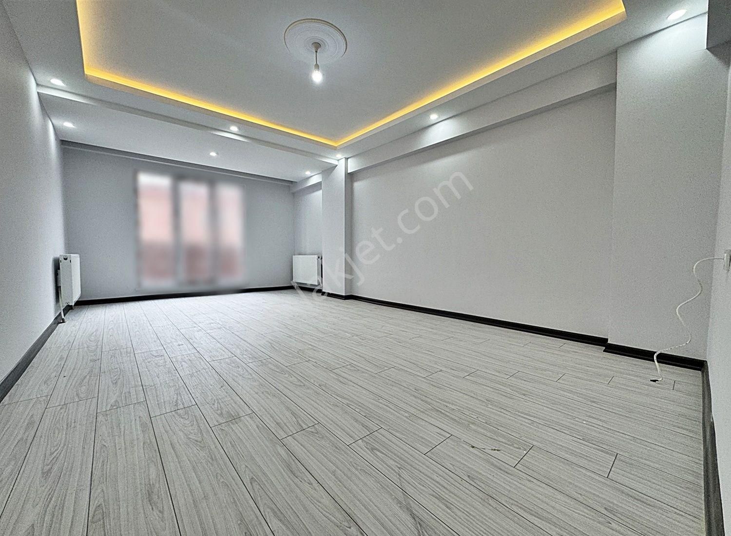 Metin Yapı'dan Ultra Lüx Cadde Üzeri Geniş Sıfır 3+1 Satılık!!!