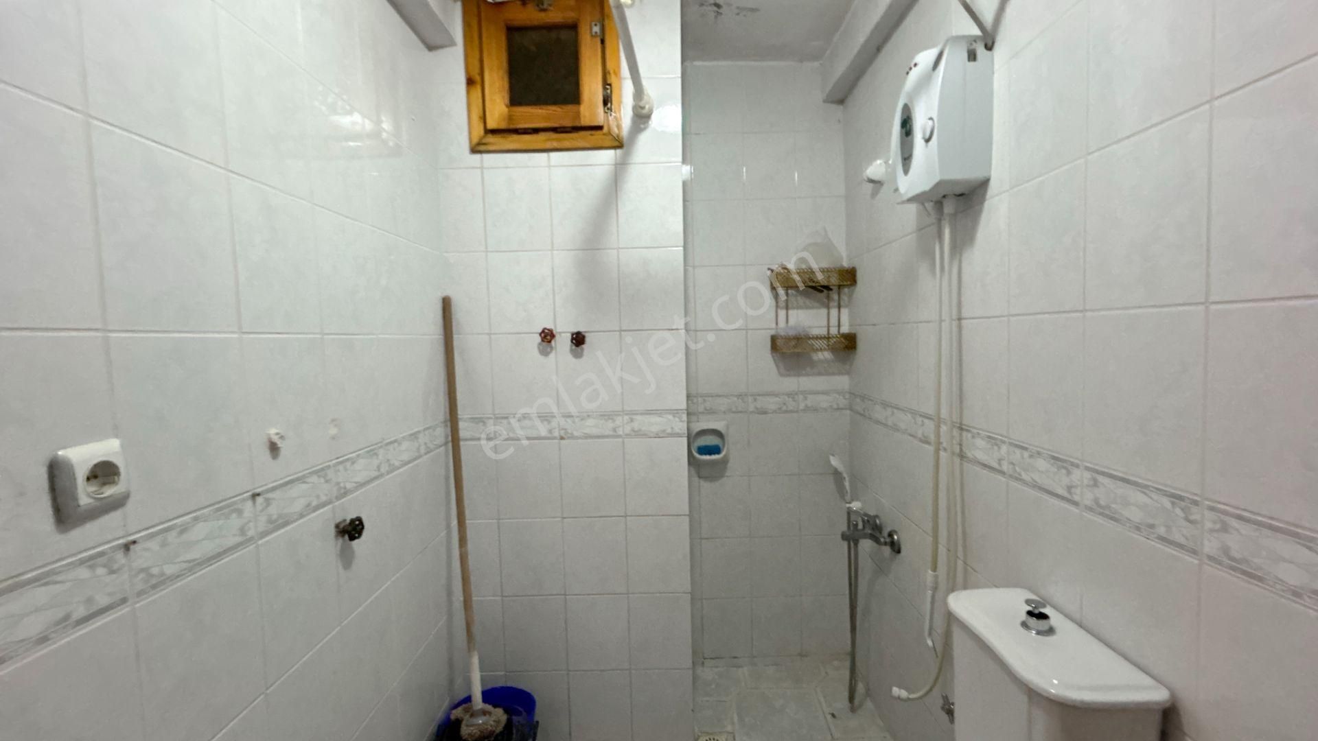 Altınoluk Köy Merkezinde Satılık Müstakil 2,5 Katlı Köy Evi - Görsel 19