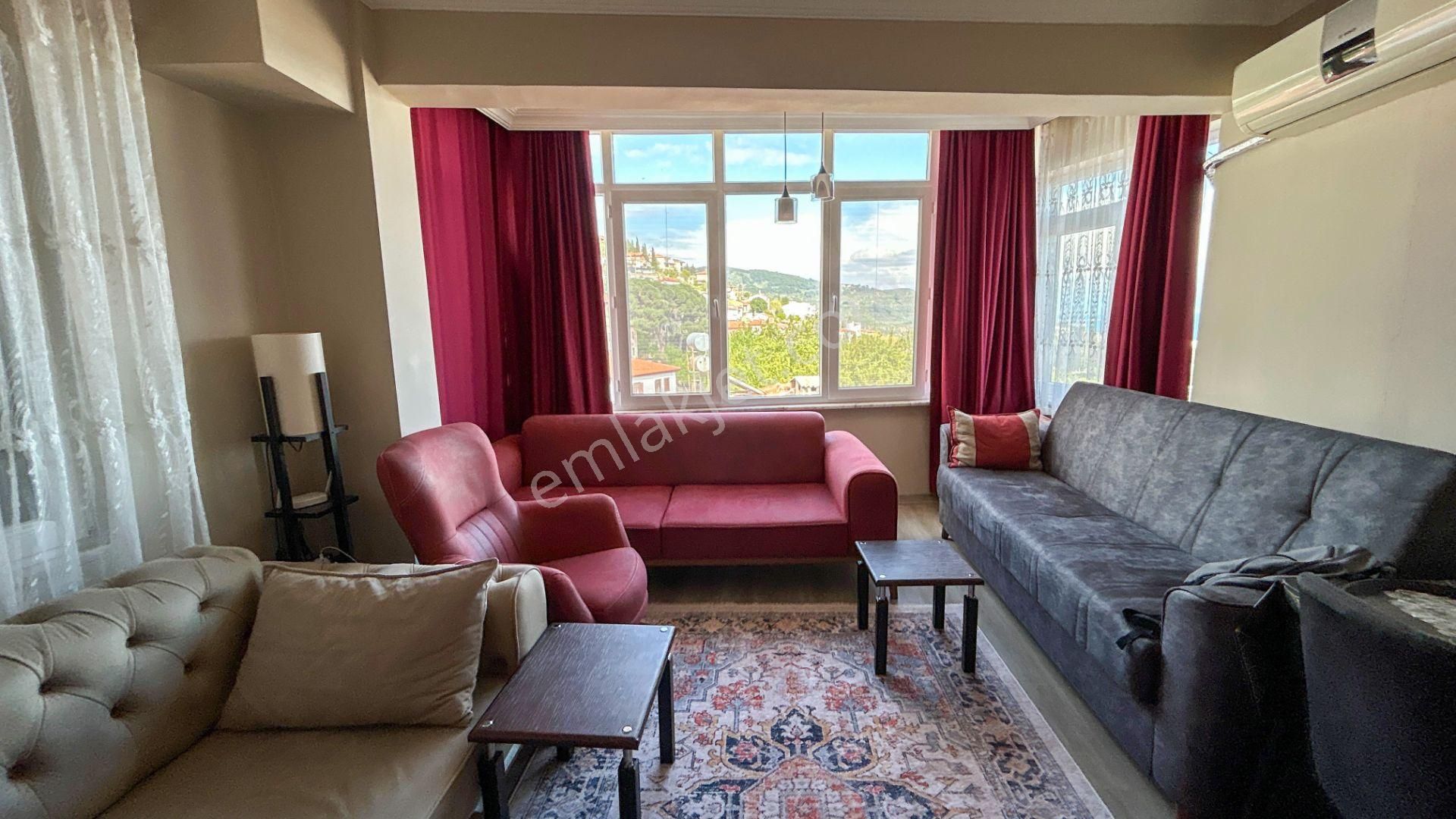 Altınoluk Köy Merkezinde Satılık Müstakil 2,5 Katlı Köy Evi - Görsel 14