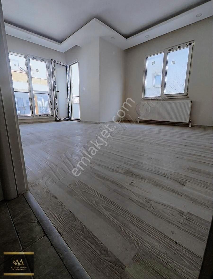 Avcılar Adres Gayrimenkul Satılık Cihangirde 5+2 Dublexs