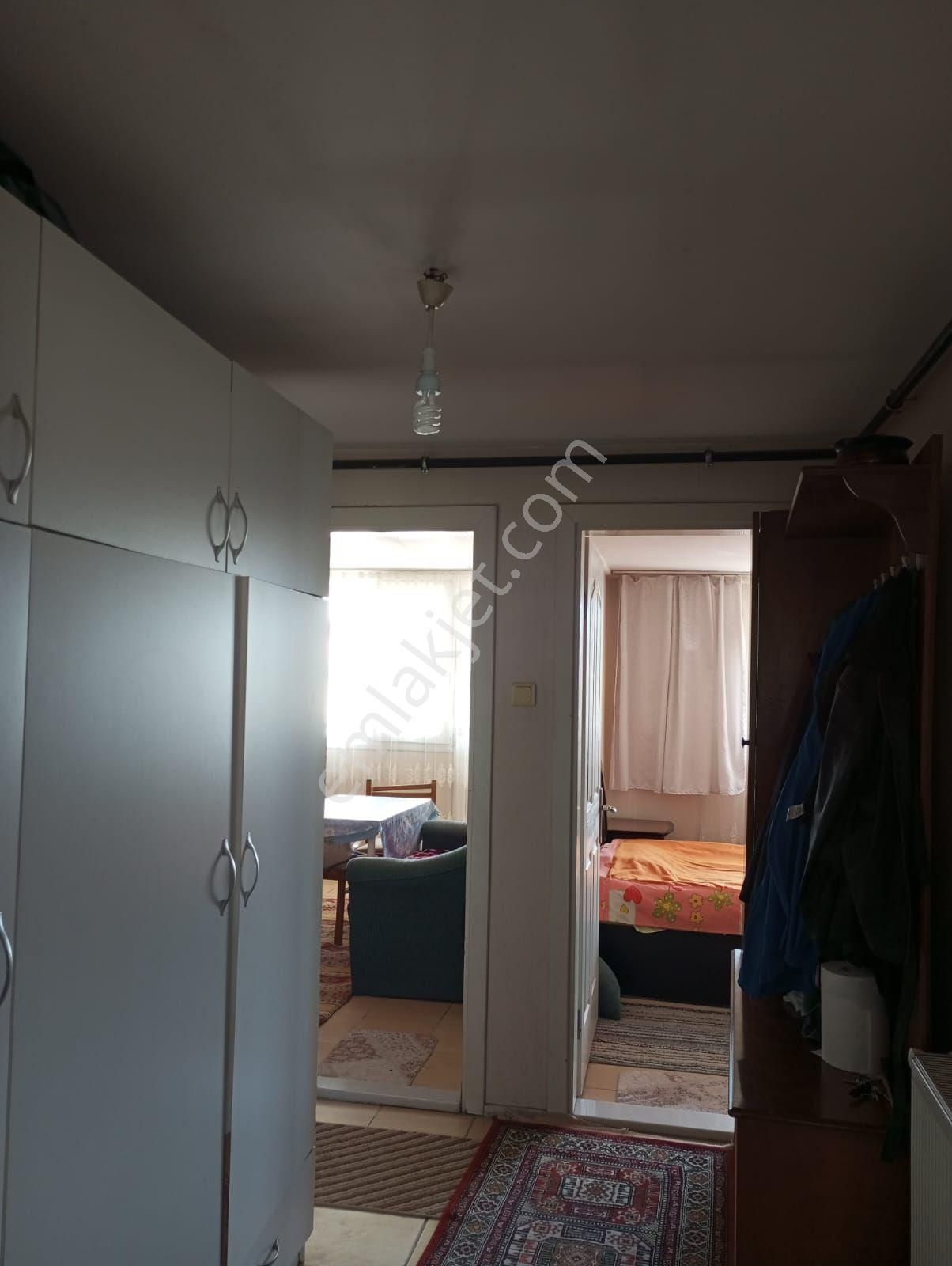Karabağlar Sariyer Mah Eşyalı Kiralık Daire - Görsel 11