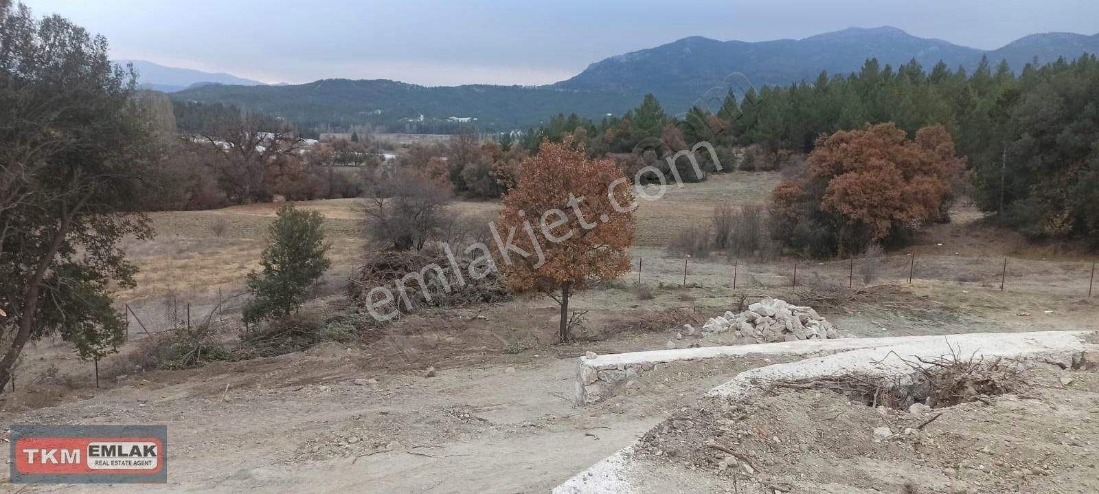 Gölhisar Ulucamii Mah. Satılık Bahçe Tarla Fethiye Yolu Üzeri - Görsel 2