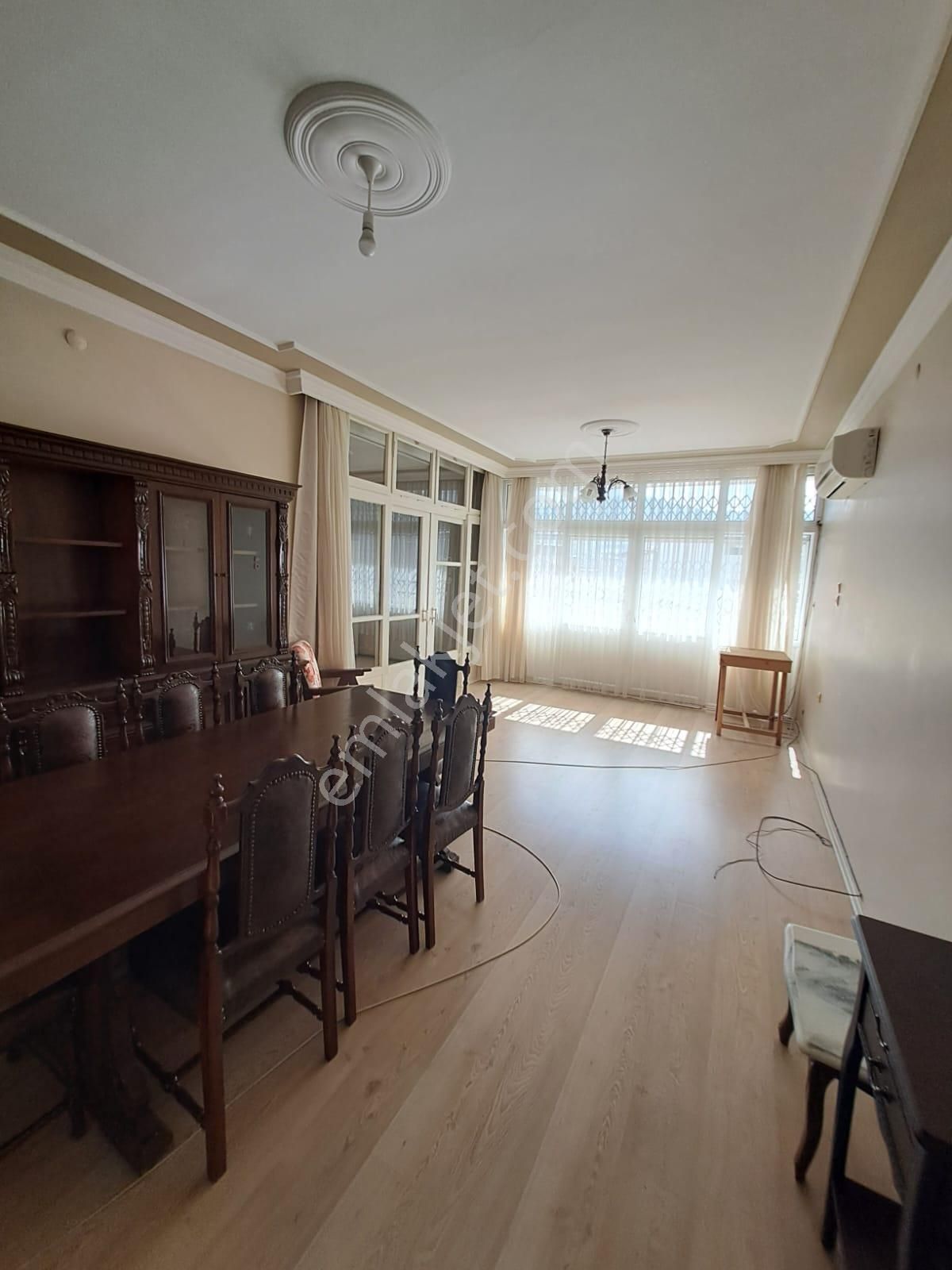 Aydın Söke Çeltikçi Mahallesi,cadde Üstü Satılık 4+1 Daire