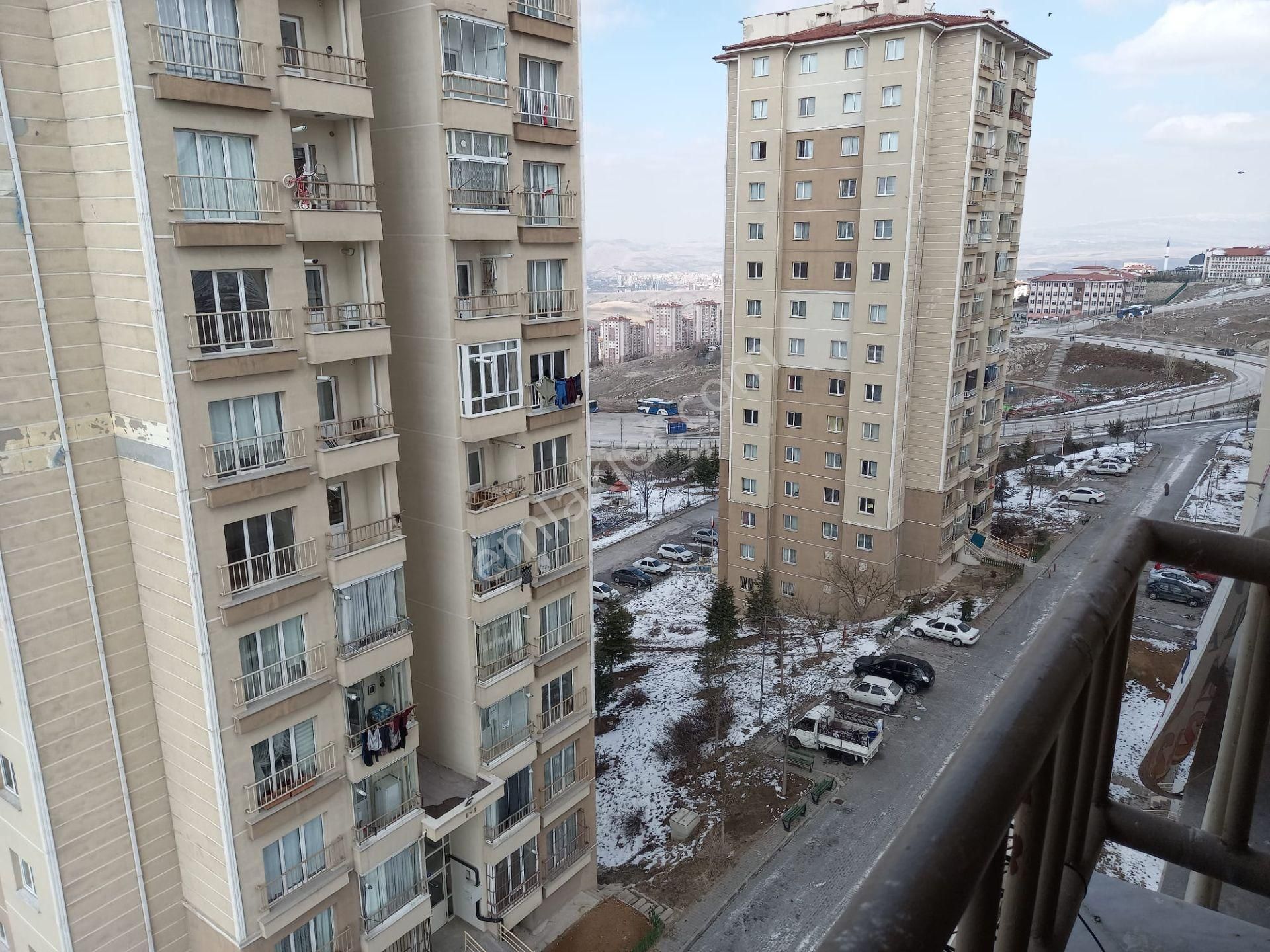 Neon Dan Mamak Zirveken Toki De 7 Kat Kombili Asansörlü Manzaralı Kiralık