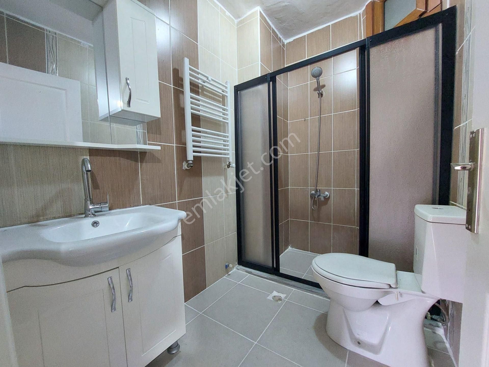Bağcılar Güneşli Mahallesi Satılık 4+2 Dubleks Daire Krediye Uygun