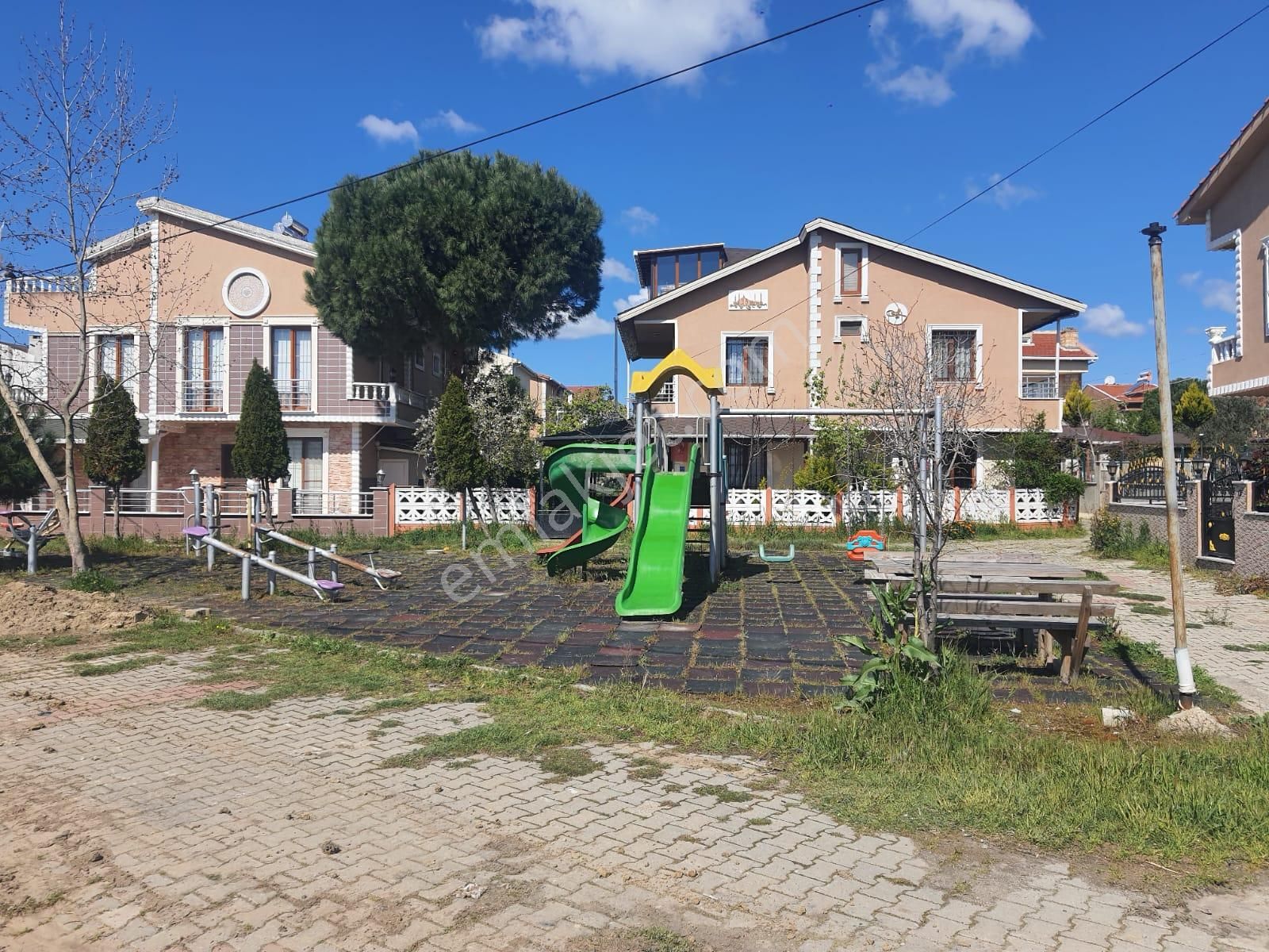 Haydar Emlaktan Yenicede 2 Parsel Yan Yana Villa Arsası 320 M2 - Görsel 18