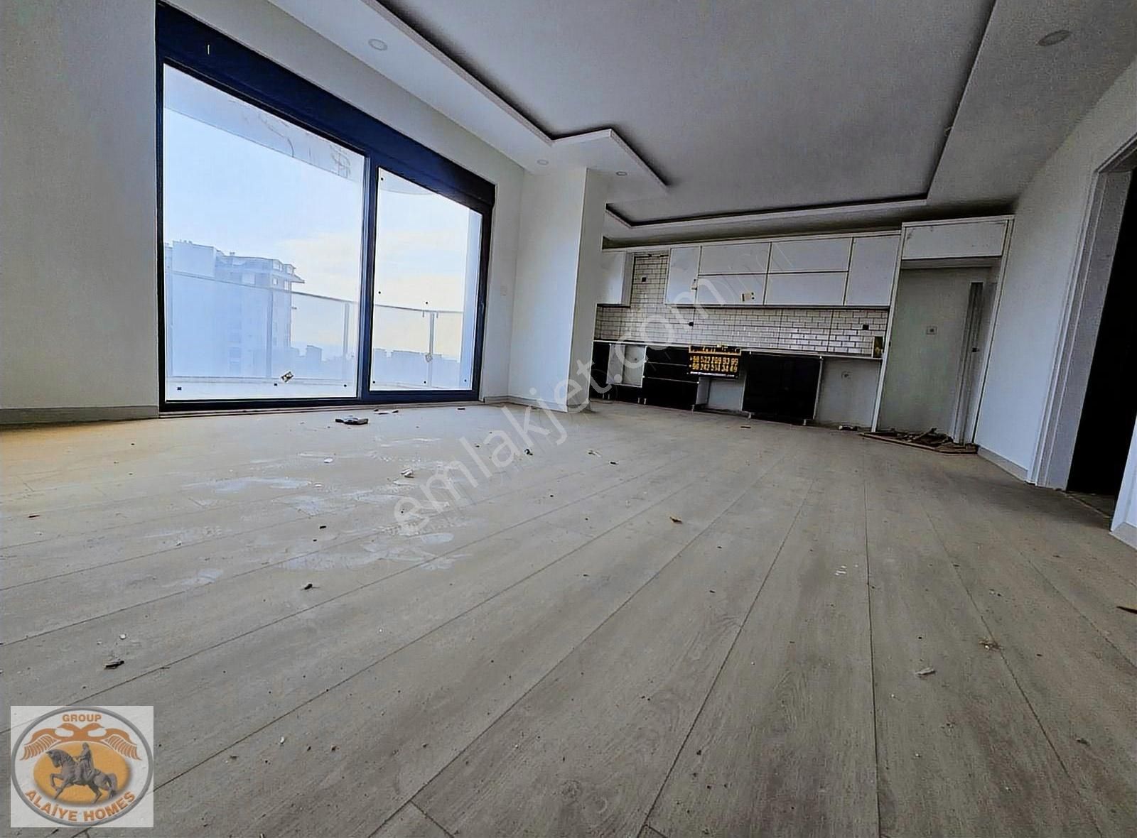 Mahmutlarda Site İçerisinde Satılık 2+1 125 M2 Daire