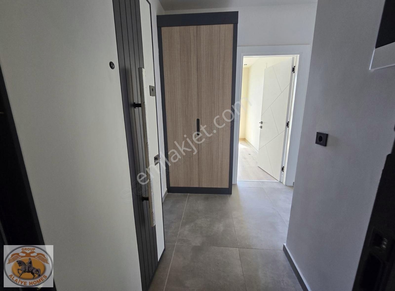 Obanın Merkezinde Satılık 2+1 Plaja 200 Metre Uzaklıkta Daire - Görsel 21