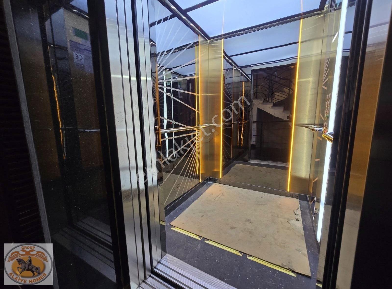 Obanın Merkezinde Satılık 2+1 Plaja 200 Metre Uzaklıkta Daire - Görsel 11