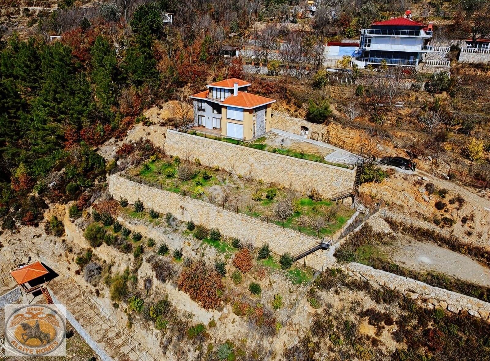 Alanya Üzümlü Mah Eşsiz Doğa Manzaralı Satılık 4+1 Villa - Görsel 26