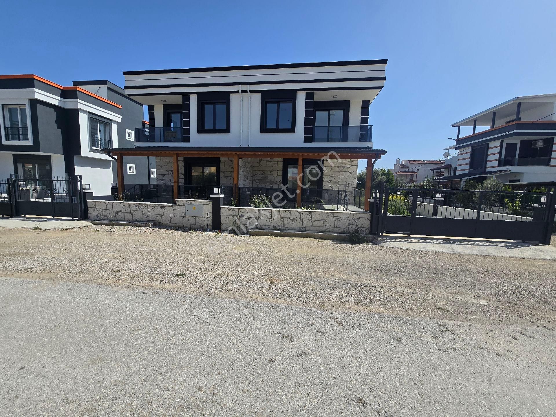 İzmir Seferihisar Ürkmez Doğanbeyede Satılık 3 +1 Yzlık Villa - Görsel 4