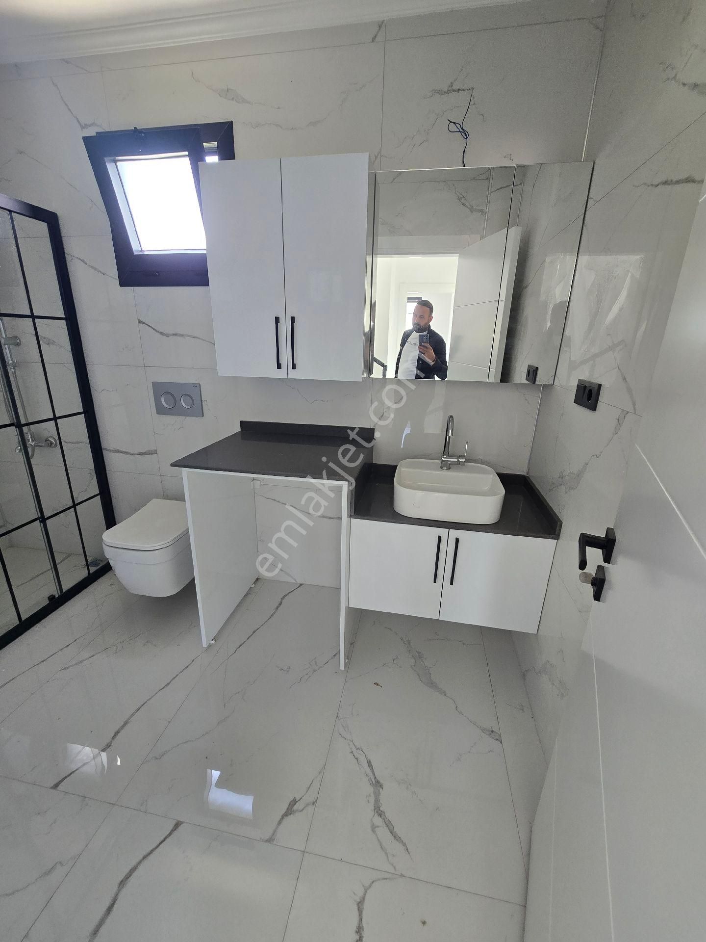 İzmir Seferihisar Ürkmez Doğanbeyede Satılık 3 +1 Yzlık Villa - Görsel 18