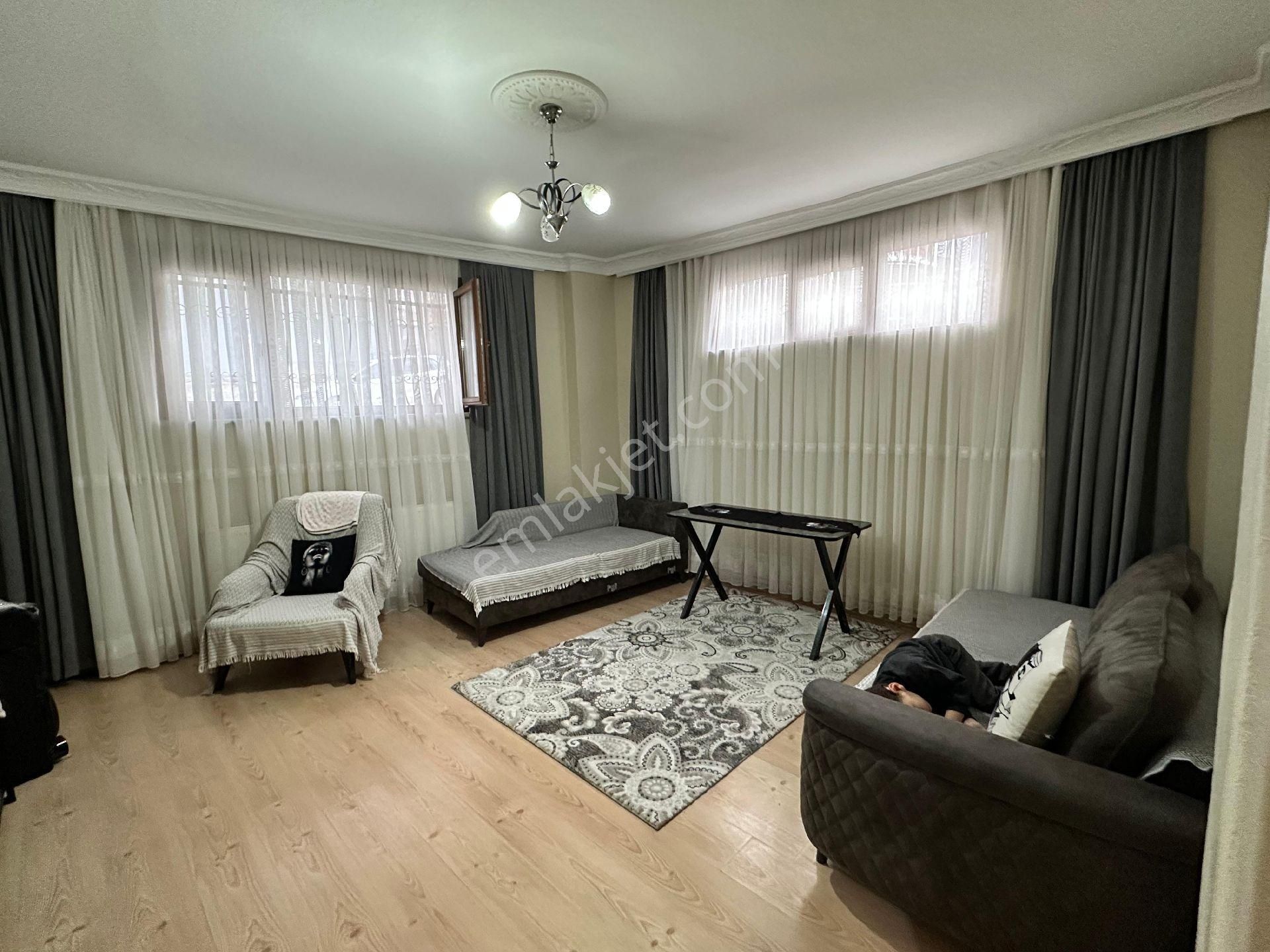 Remax Cıty'den Turgut Özal Mahallesinde Geniş Ve Ferah 3+1