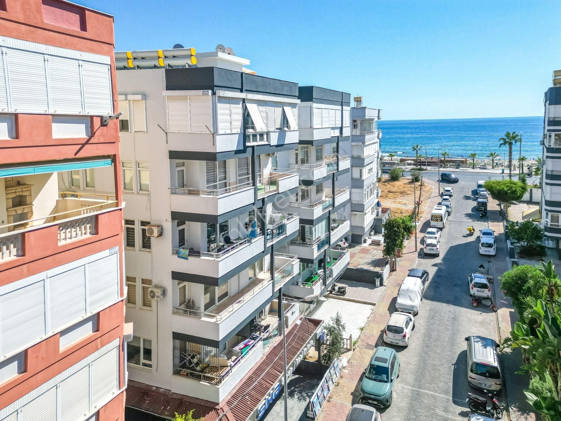 Alanya Obagöl Denize Sıfır 2+1 Lüks Mobilyalı Satılık Daire