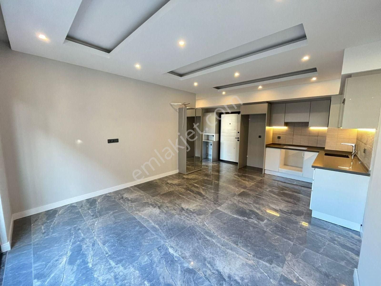 Alanya Cleopatra 2+1 Denize 600 Metre Satılık Sıfır Residance