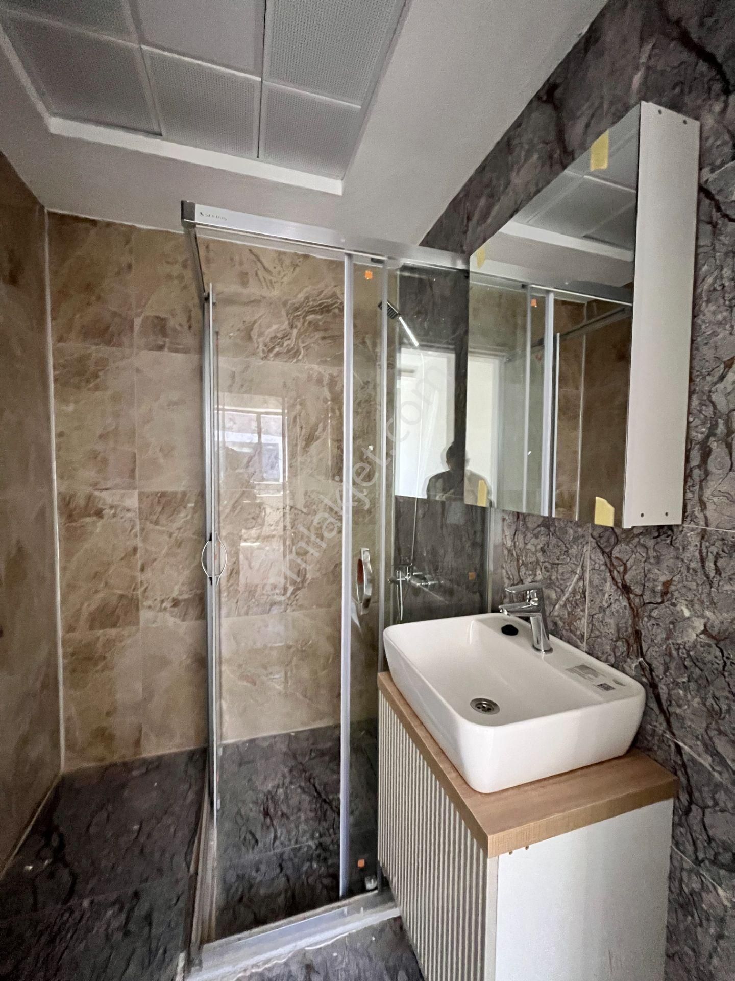 Seferihisar Hıdırlık Mahallesi’nde Site İçinde Lüks Mimarili Satılık 4+1 Villa - Görsel 18