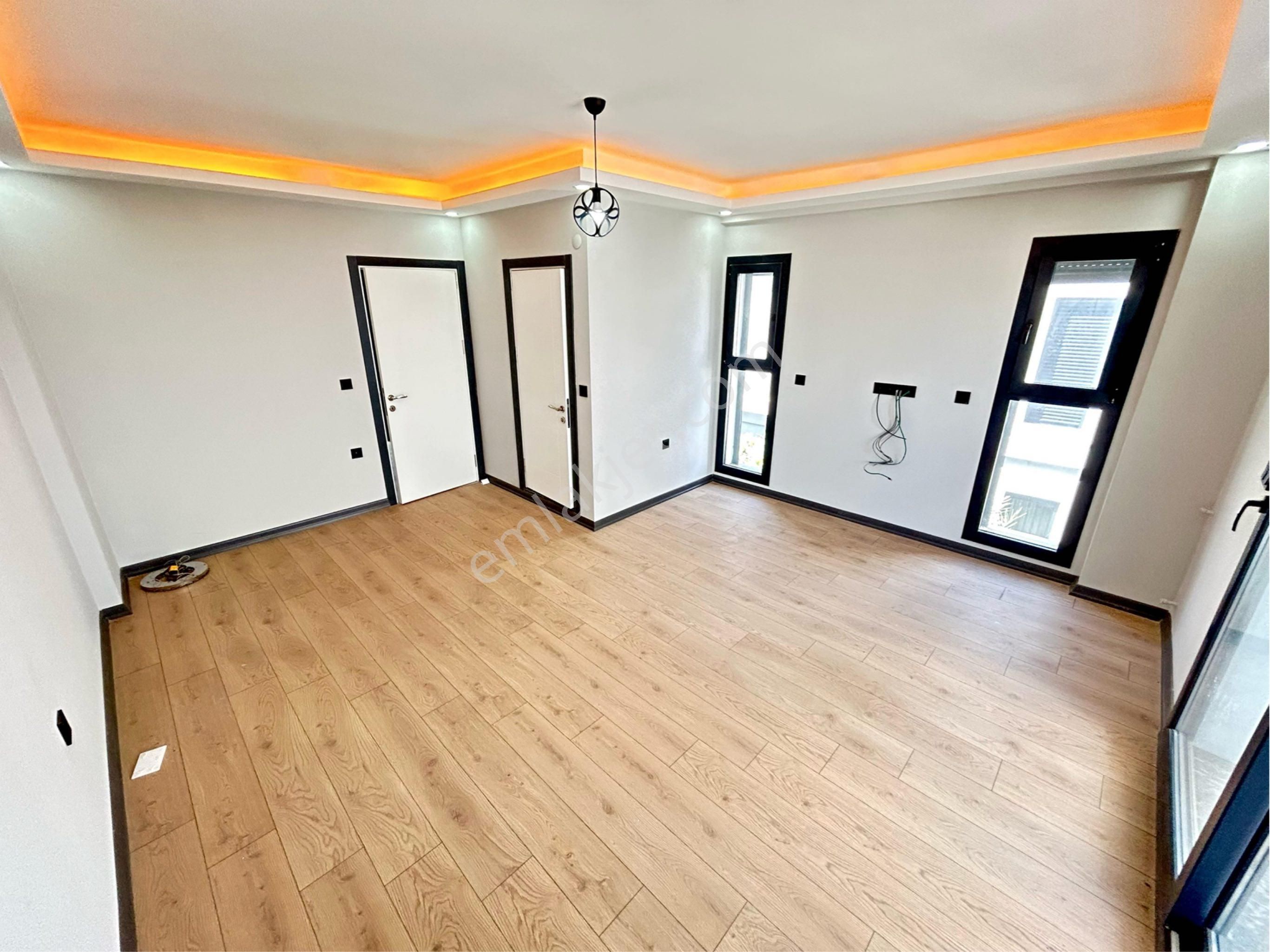 Didimde 3+1 Ayrı Mutfak Bahçeli Otoparklı Teraslı Deniz Manzaralı Villa - Görsel 22