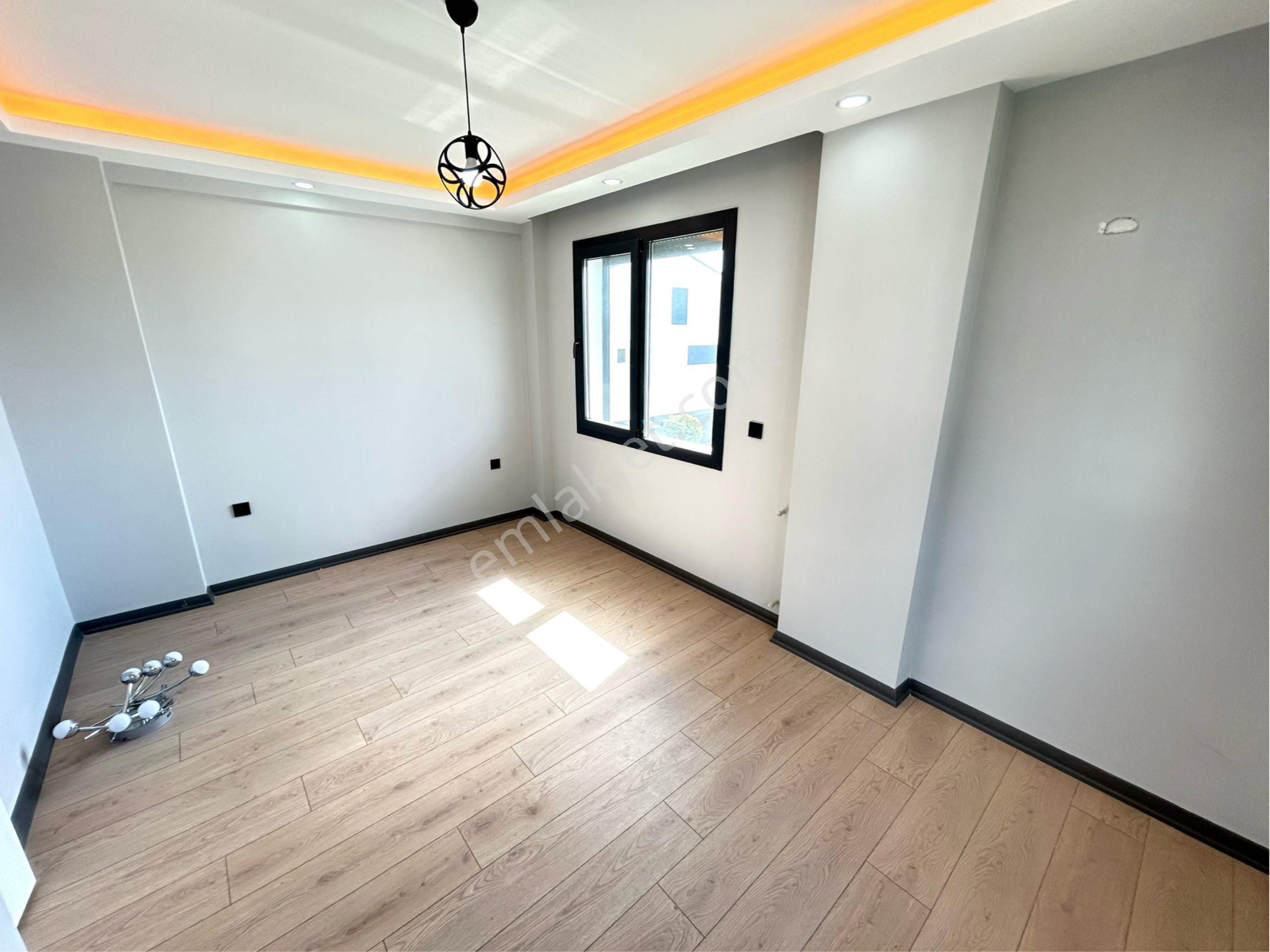 Didimde 3+1 Ayrı Mutfak Bahçeli Otoparklı Teraslı Deniz Manzaralı Villa - Görsel 12