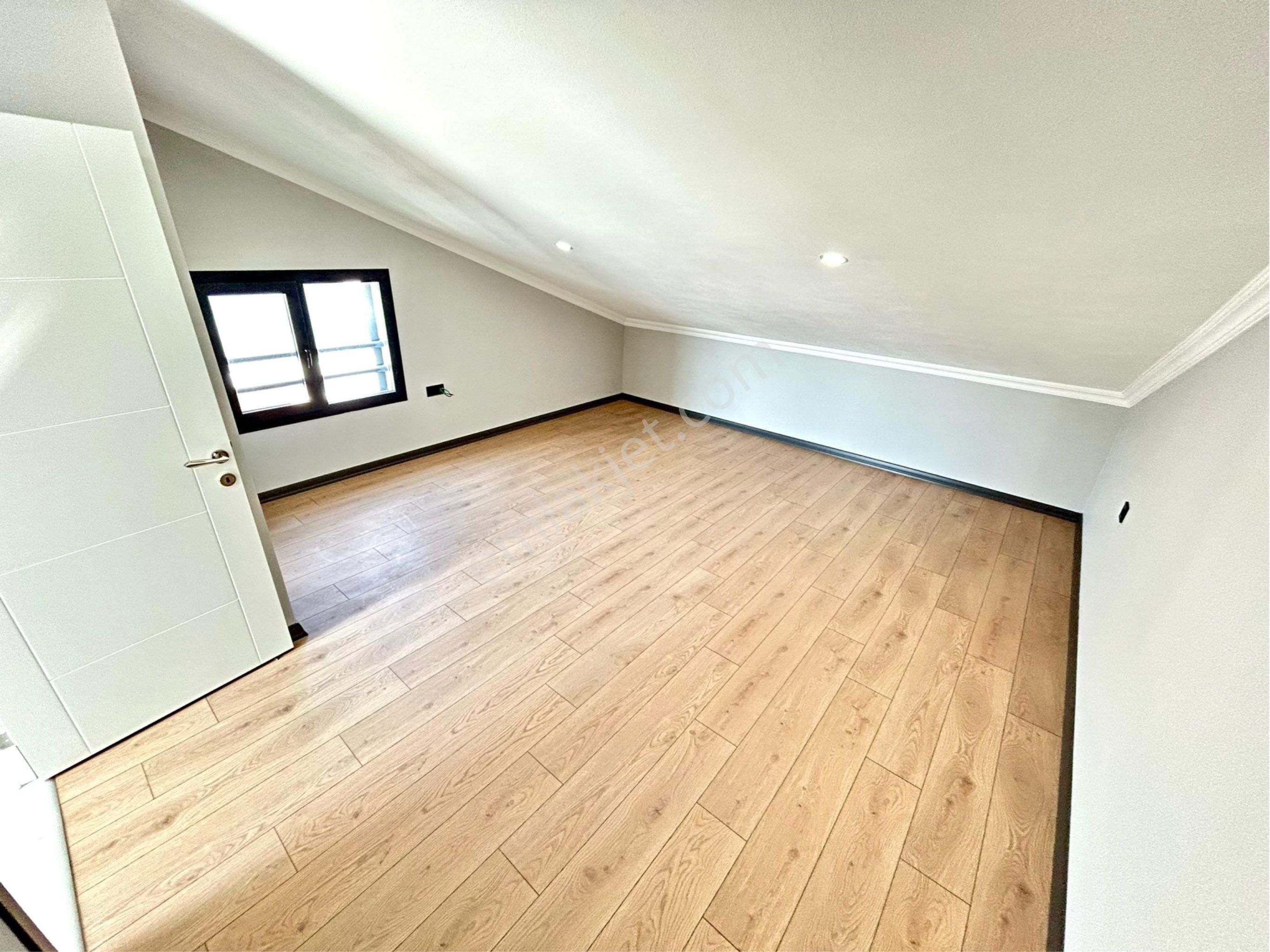 Didimde 3+1 Ayrı Mutfak Bahçeli Otoparklı Teraslı Deniz Manzaralı Villa - Görsel 17