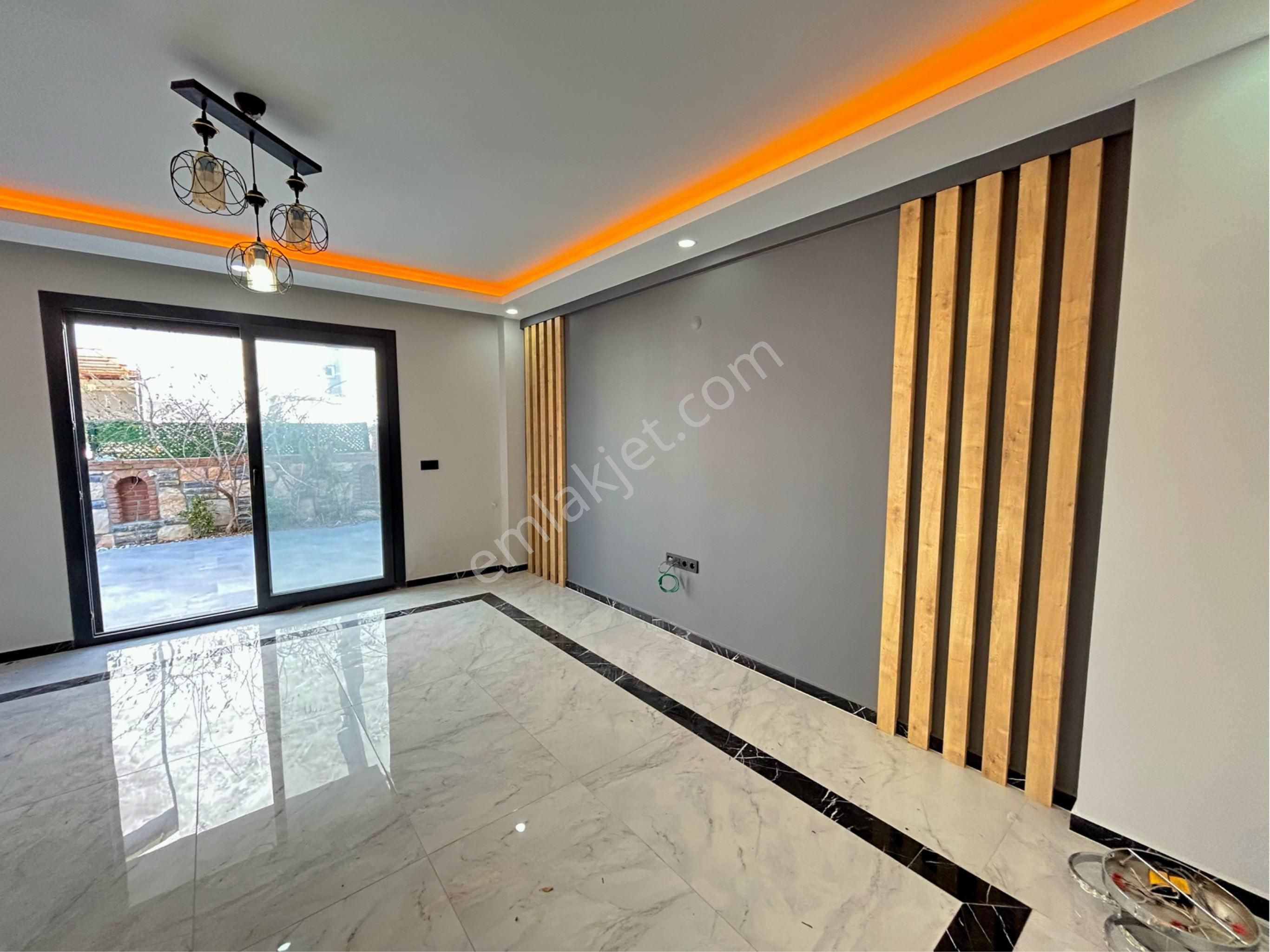 Didimde 3+1 Ayrı Mutfak Bahçeli Otoparklı Teraslı Deniz Manzaralı Villa - Görsel 15