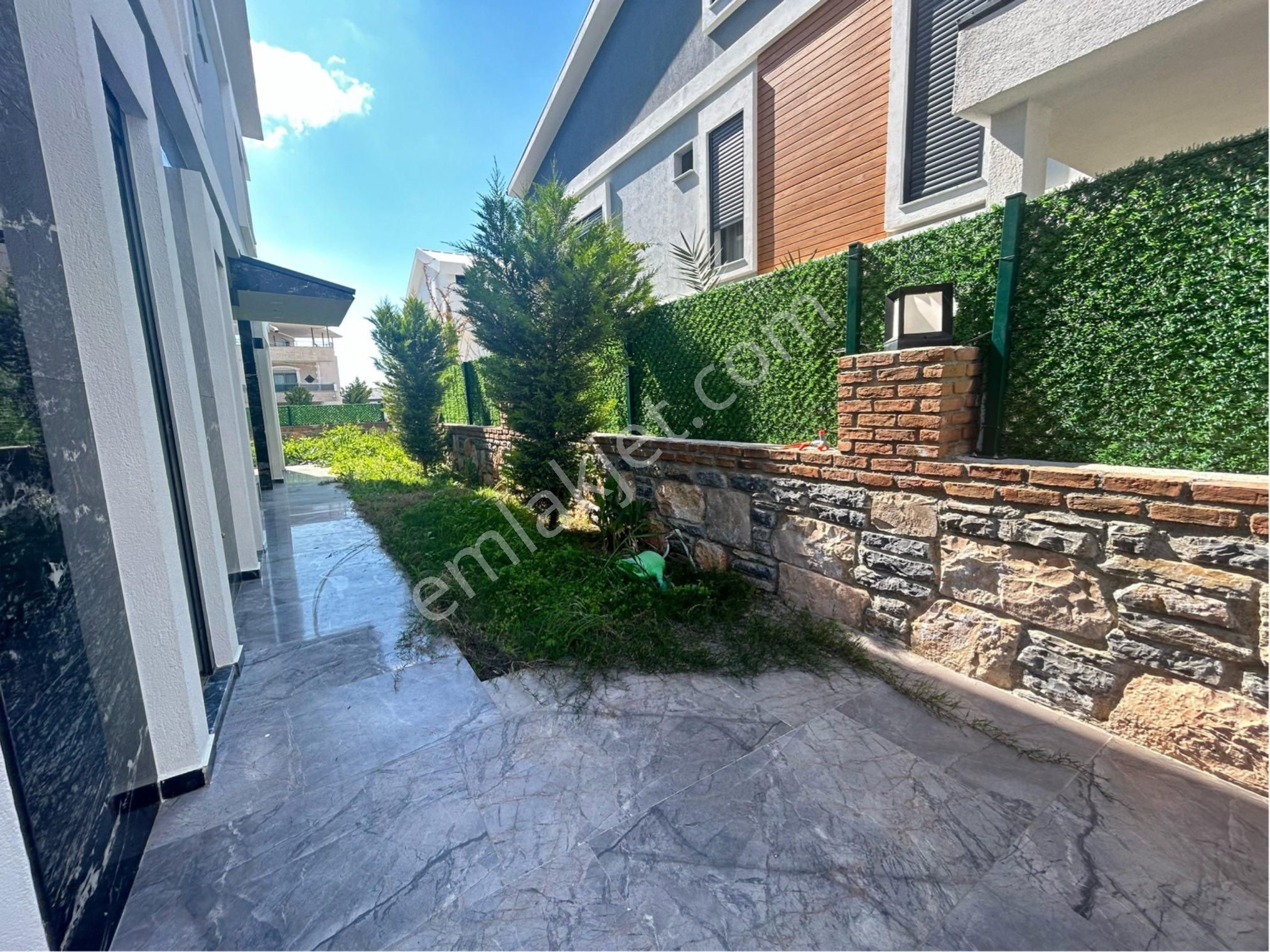 Didimde 3+1 Ayrı Mutfak Bahçeli Otoparklı Teraslı Deniz Manzaralı Villa - Görsel 5