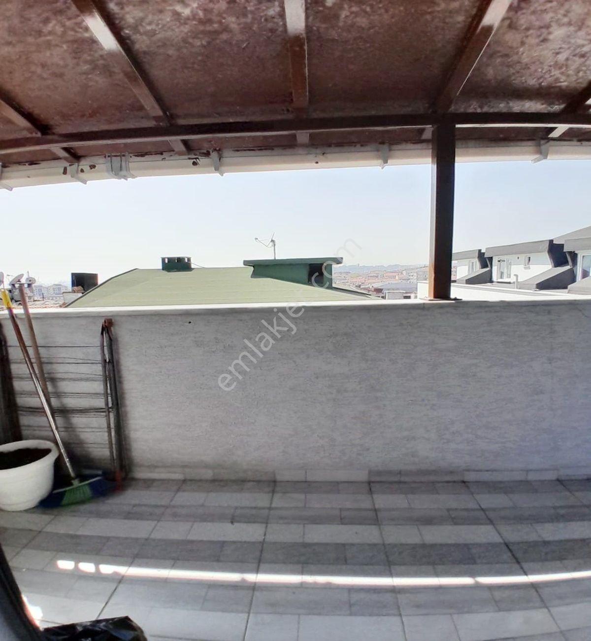 Avcılar Cihangirde Ayrı Girişli 4+2 Metrobüsün Dibinde Satılık Dublex - Görsel 12