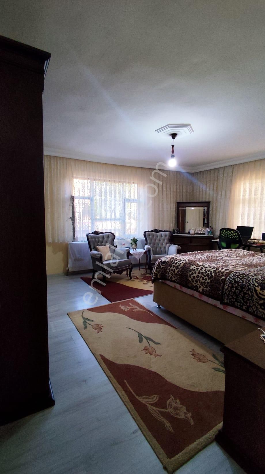 İnceoğlundan Tatkavaklı'da 271m2 2 Katlı Bahçeli Müstakil Ev - Görsel 26