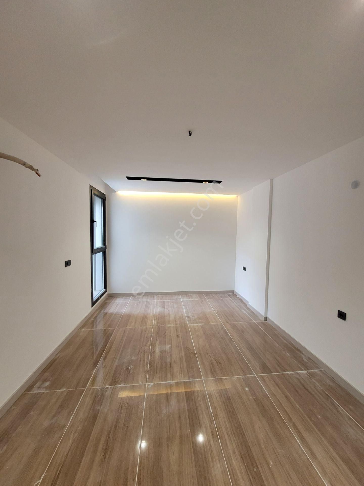 Kuşadasında Deniz Manzaralı Geniş Yeni Daireler - Görsel 5