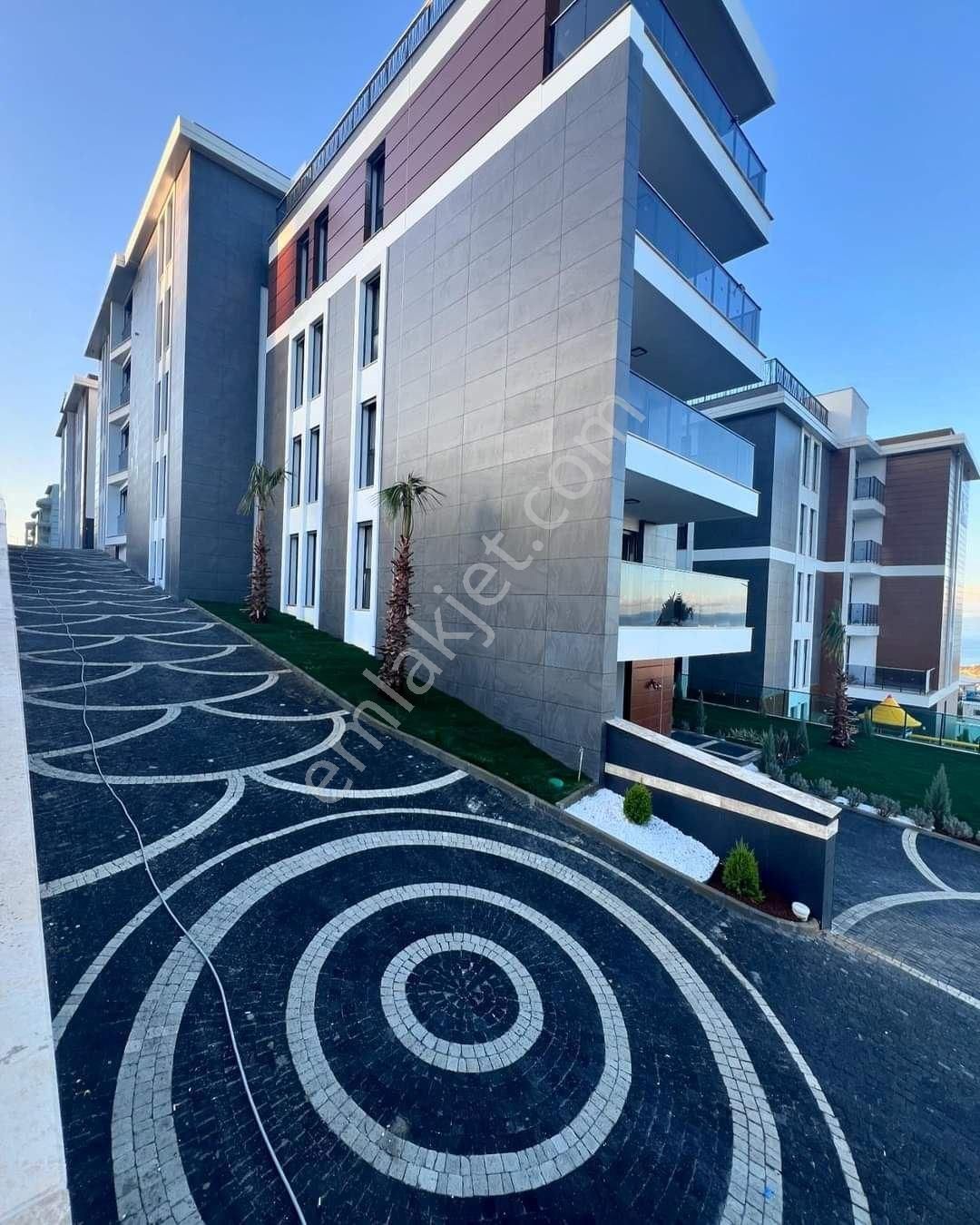 Kuşadasında Deniz Manzaralı Geniş Yeni Daireler - Görsel 29