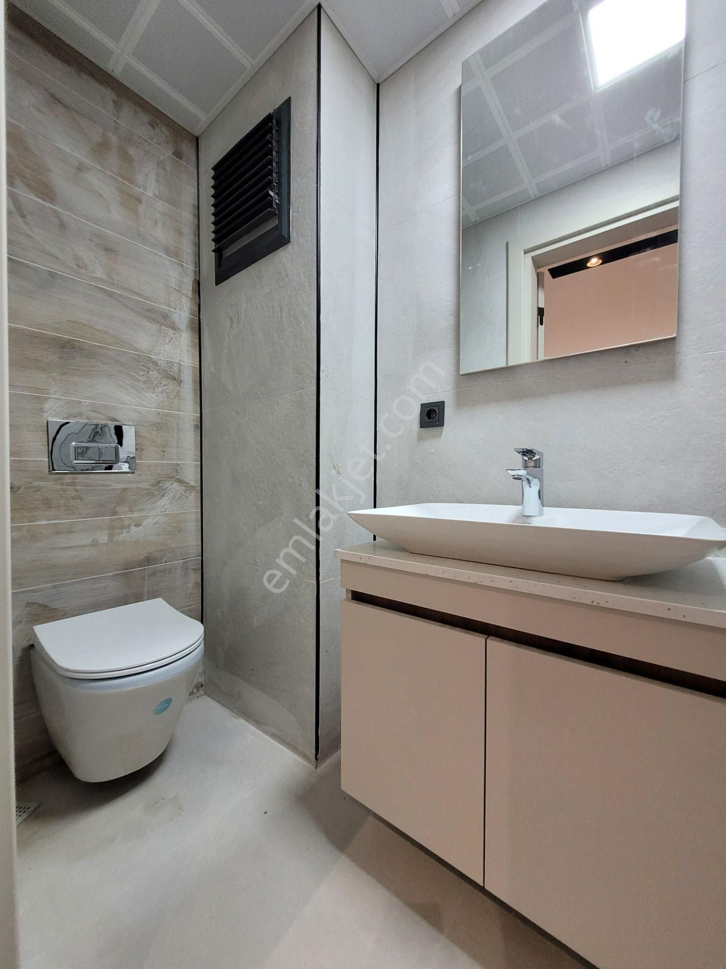 Kuşadasında Deniz Manzaralı Geniş Yeni Daireler - Görsel 12