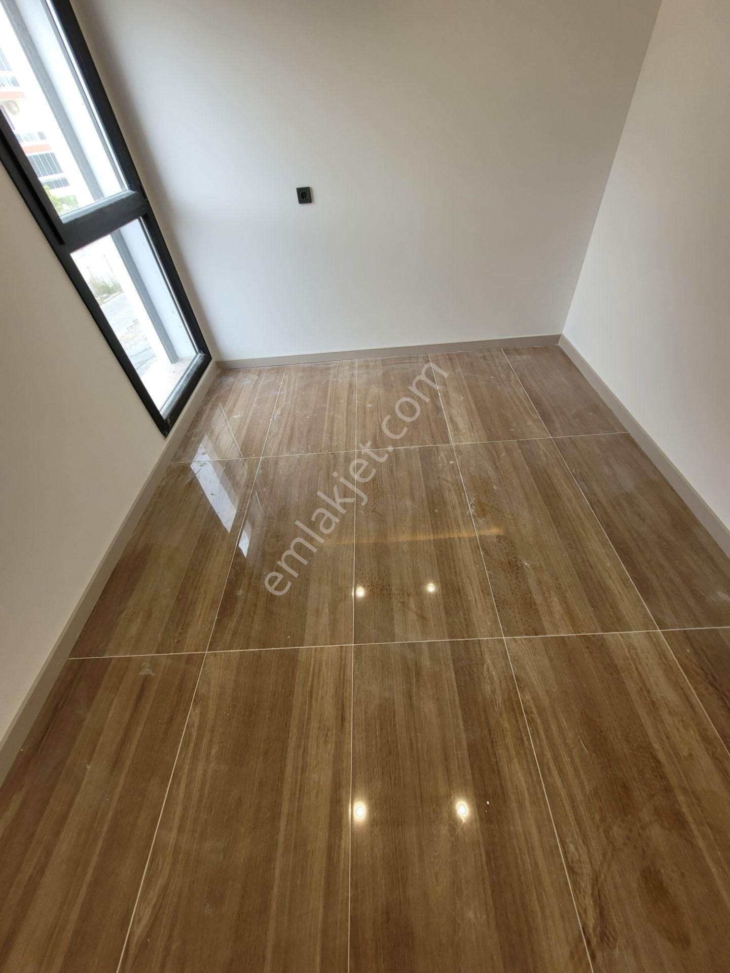 Kuşadasında Deniz Manzaralı Geniş Yeni Daireler - Görsel 22