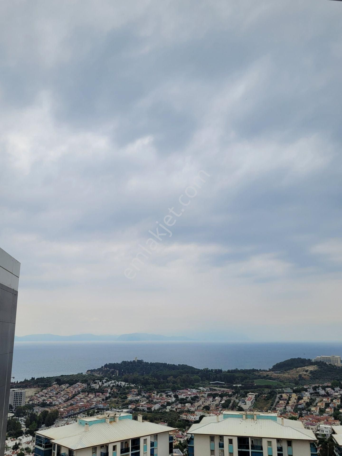 Kuşadasında Deniz Manzaralı Geniş Yeni Daireler - Görsel 26