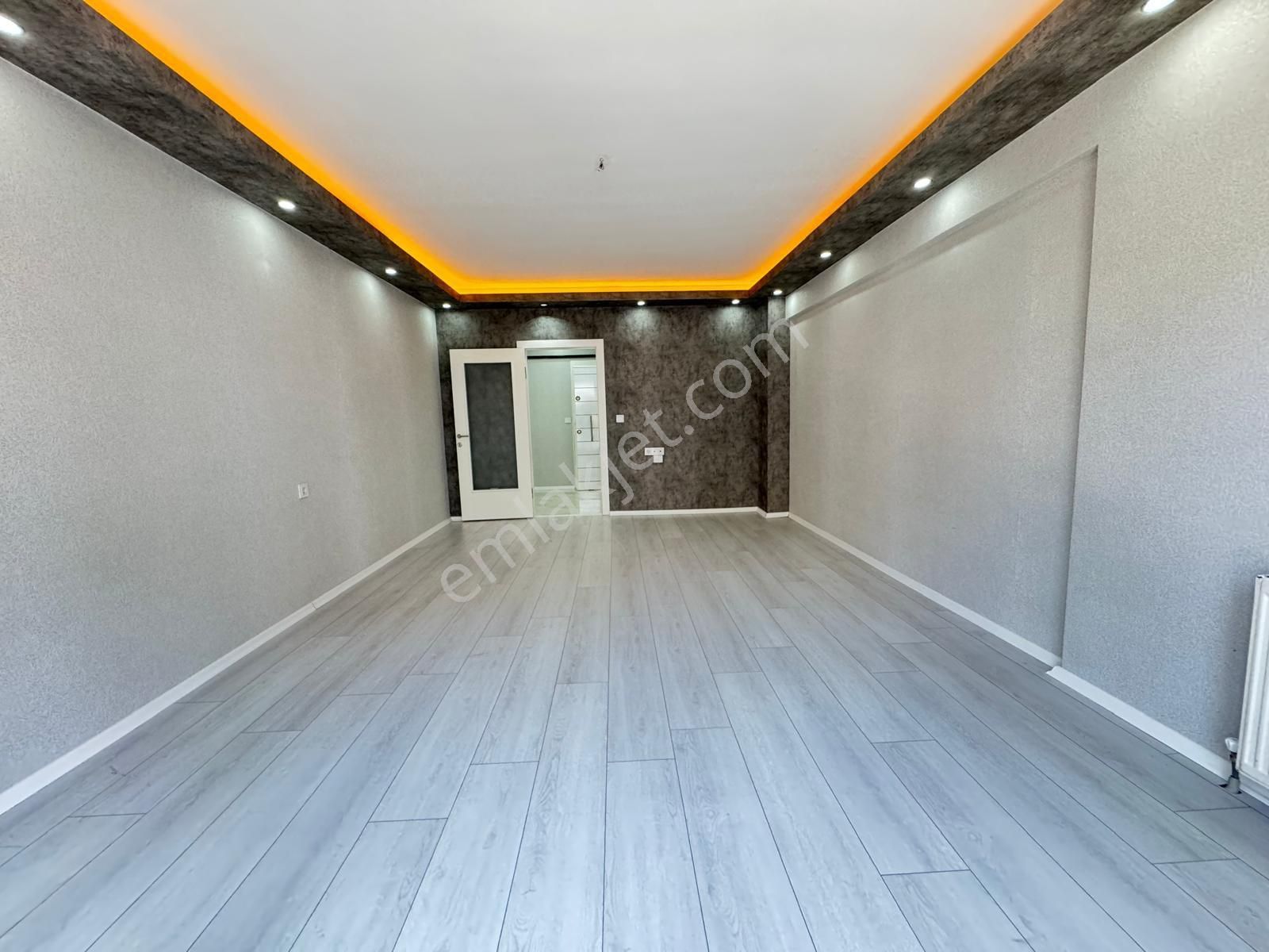 Ascelik"den" Gözlerinizi Kamaştıran Lüx Yapisi İle 3+1 Asansörlü Daire !!!! - Görsel 16