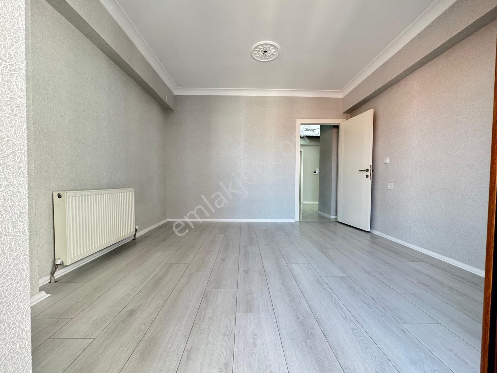 Ascelik"den" Gözlerinizi Kamaştıran Lüx Yapisi İle 3+1 Asansörlü Daire !!!! - Görsel 27