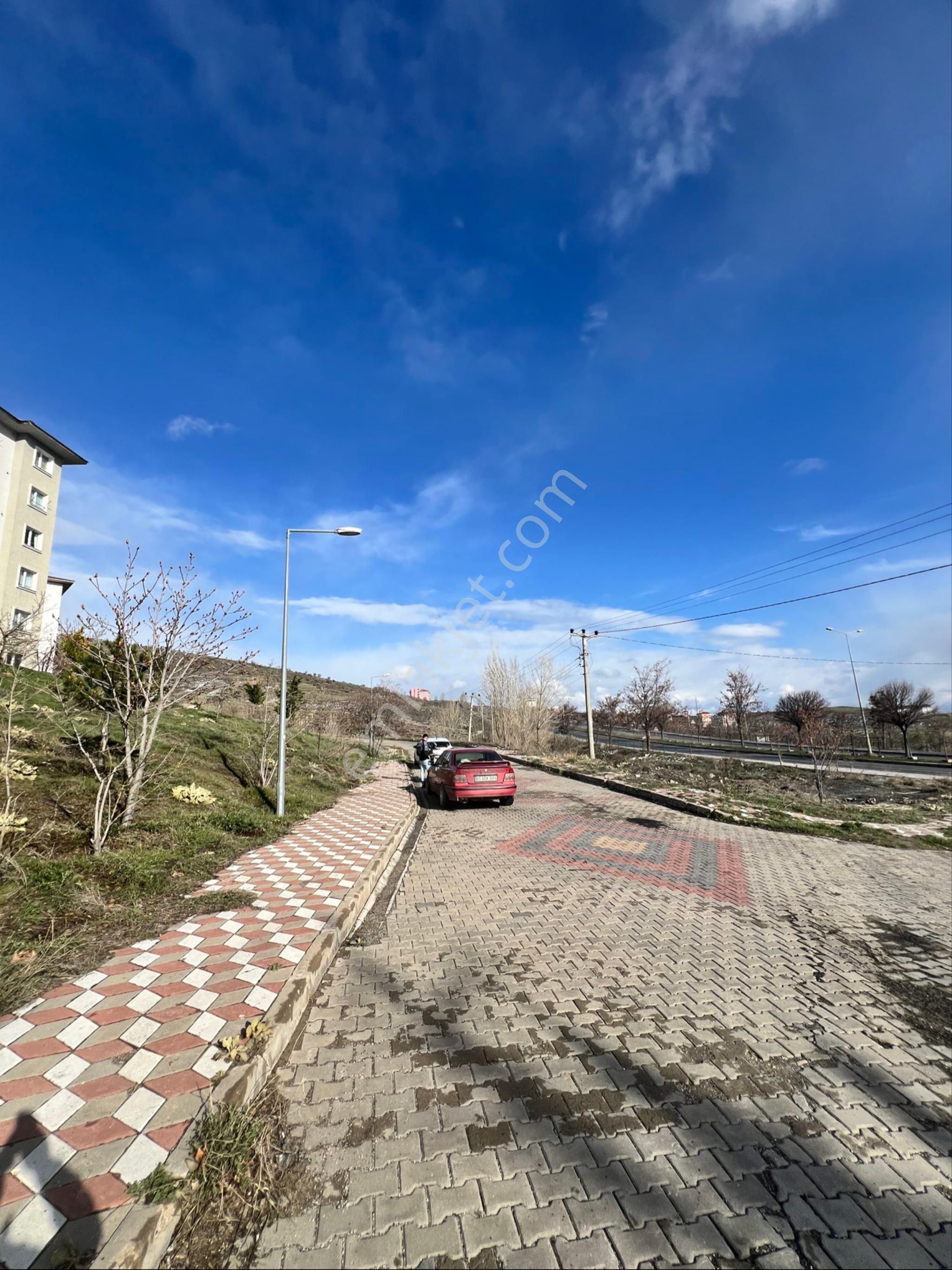 Sefa Emlak’tan Ünv Yolu 1+1 Anayol Kenarı Kiracılı Daire - Görsel 3