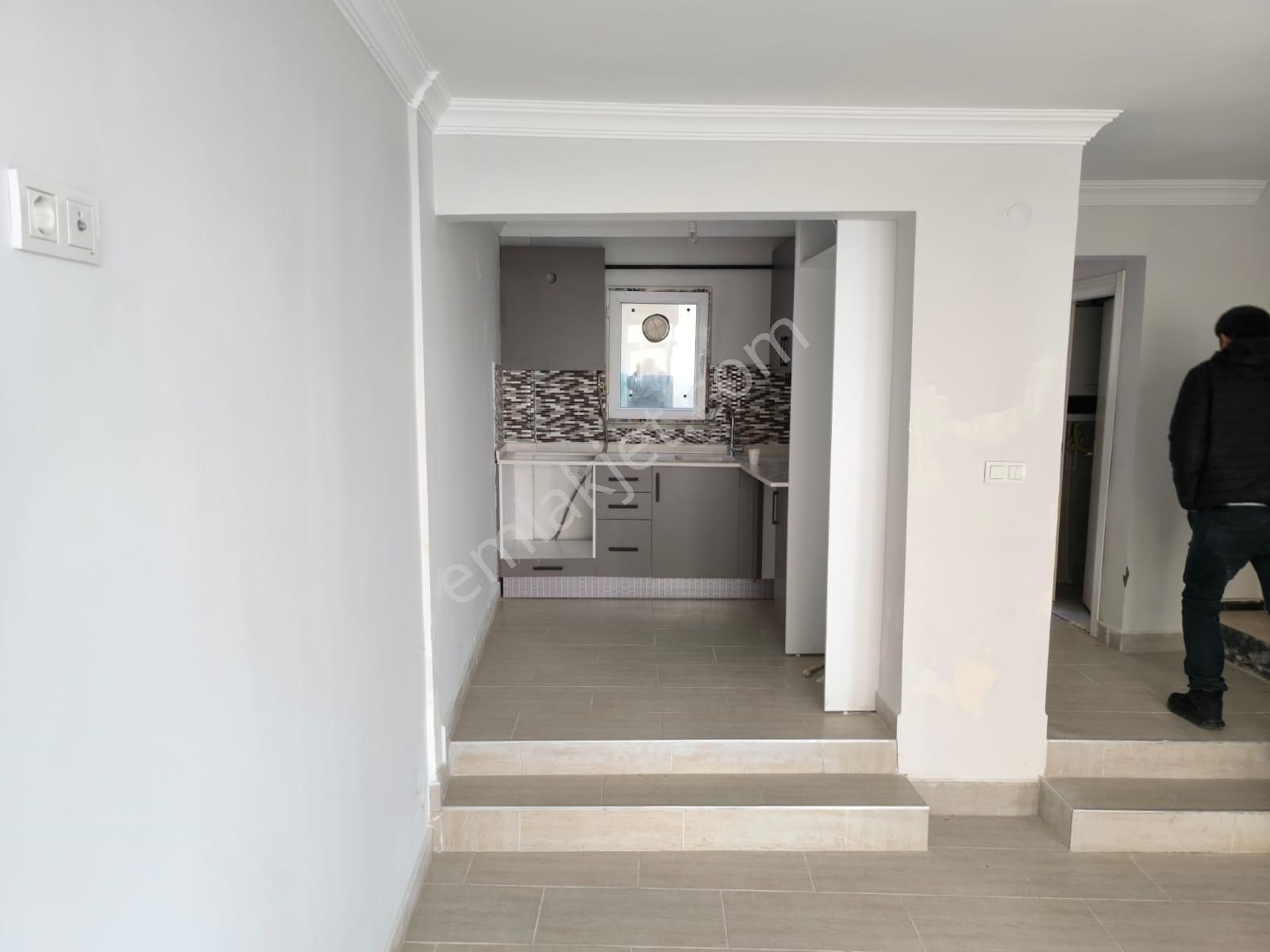 Silivri Cumhuriyet Mahallesinde Tripleks 3+1 Satılık Villa - Görsel 20