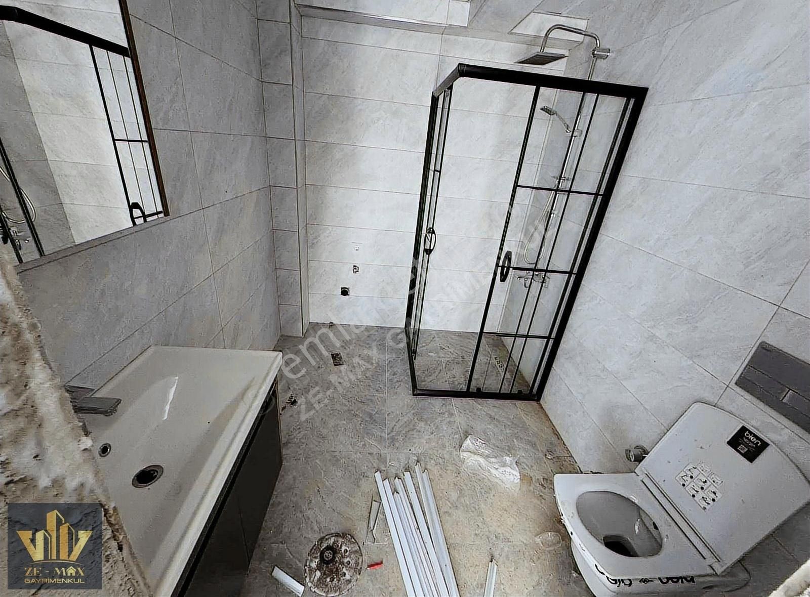 Ze-max^tan Tepe Bölgesinde K.otopark Sıfır 2+1 Satılık Daire - Görsel 2