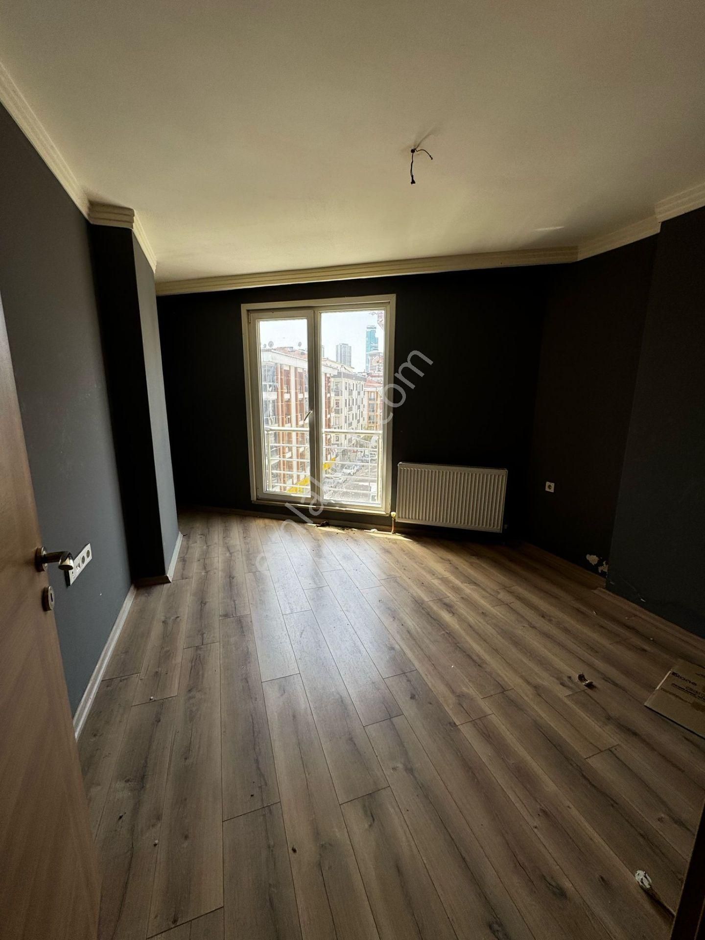 Metrobüsün Dibinde 2+1 İskanlı Sorunsuz Temiz Geniş Satılık Daire - Görsel 34