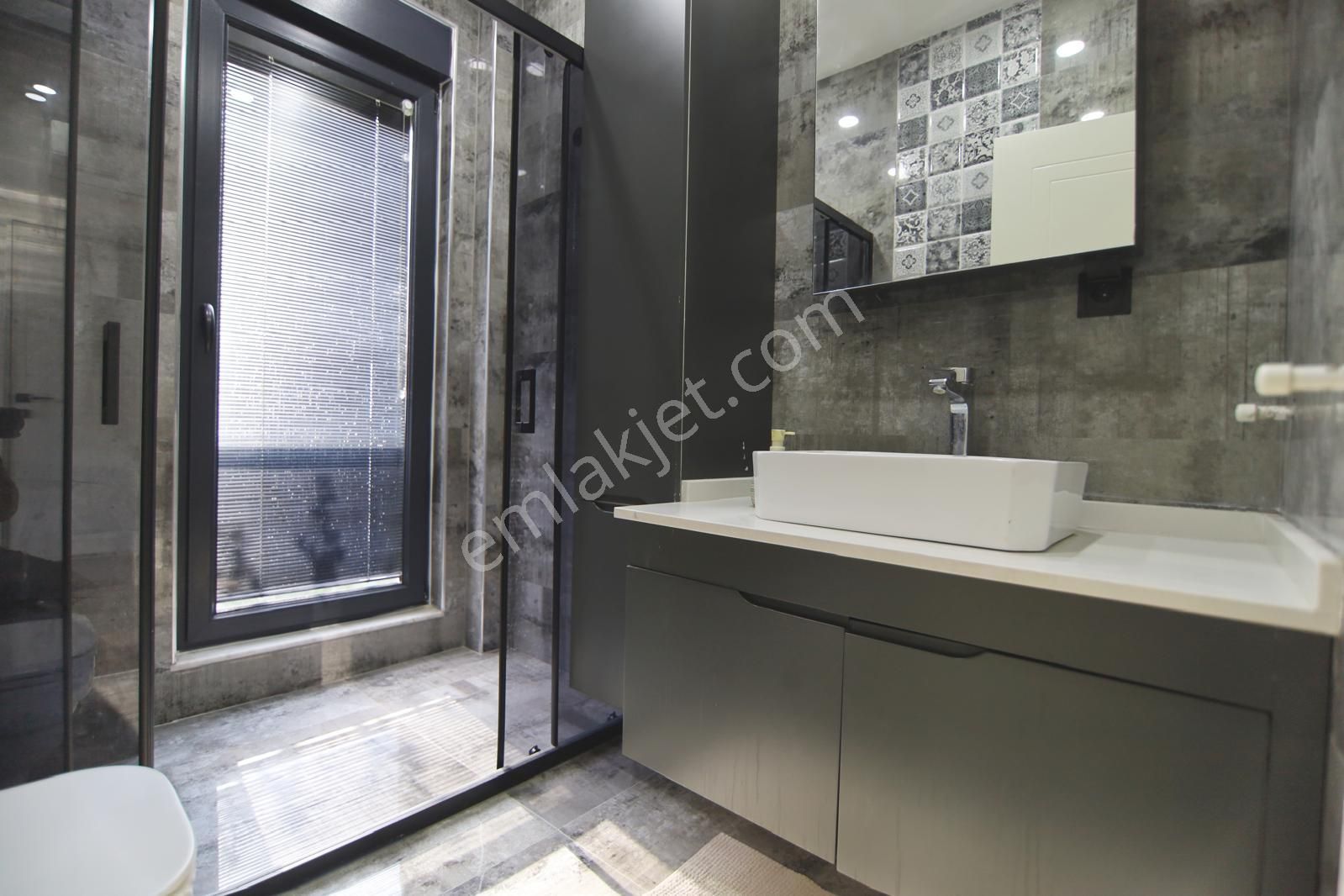 Nuray Ayhan'dan Yeşilbayırda Satılık Lüks Müstakil Tripleks Havuzlu Villa - Görsel 30