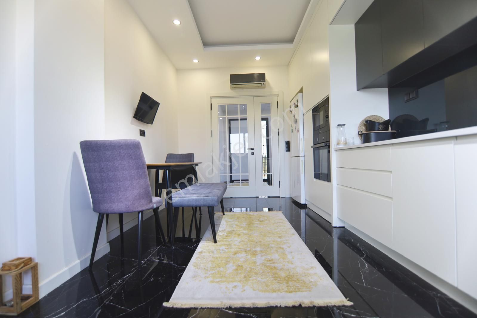 Nuray Ayhan'dan Yeşilbayırda Satılık Lüks Müstakil Tripleks Havuzlu Villa - Görsel 5