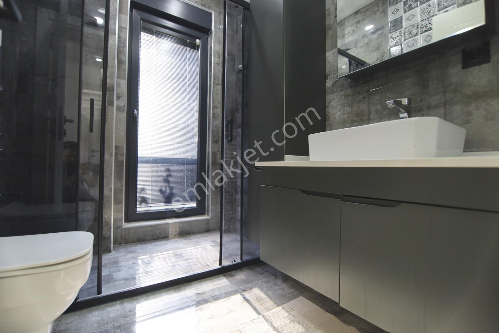 Nuray Ayhan'dan Yeşilbayırda Satılık Lüks Müstakil Tripleks Havuzlu Villa - Görsel 31