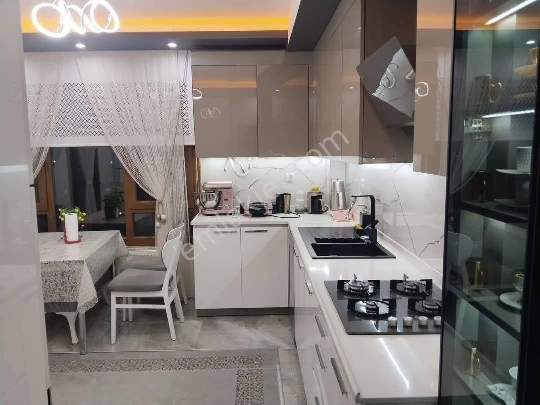 Niğde Merkez Aşağıkayabaşı Mah. Derbent Civarı Migros Arkası İçerisi Yapılı Lükss Satılık Daire - Görsel 25